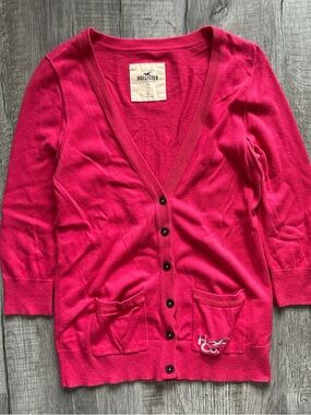 Y2K Hollister Bright Pink V-Neck Button Cardigan with Pockets